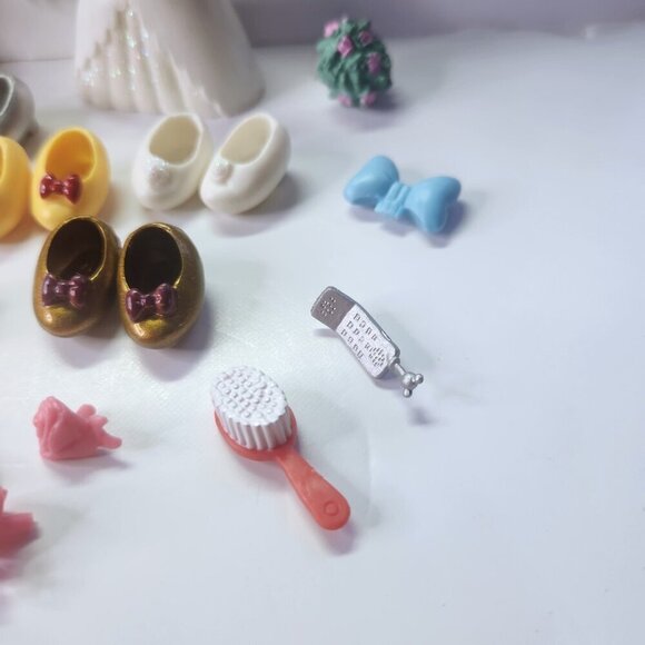 Disney Minnie Mouse Fashion Set Polly Pocket Dress up Lot 33 Individual Pieces - Picture 5 of 9